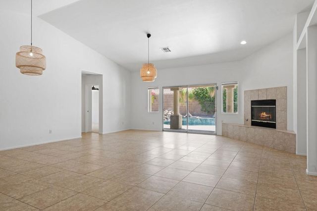 78541 Torino Drive, La Quinta, CA 92253