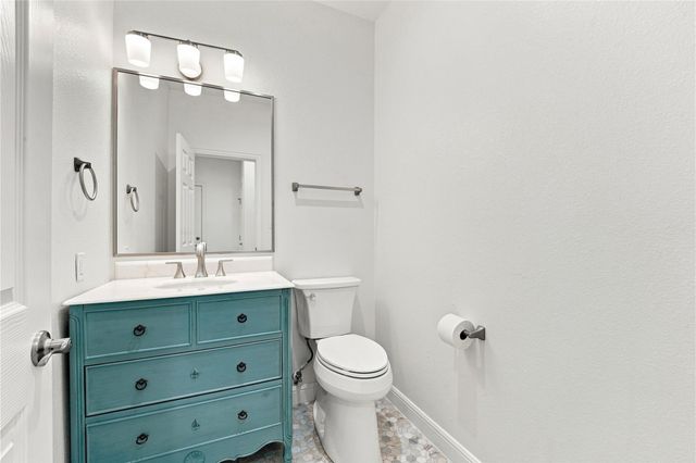 212 Makaha DR, Bastrop, TX 78602