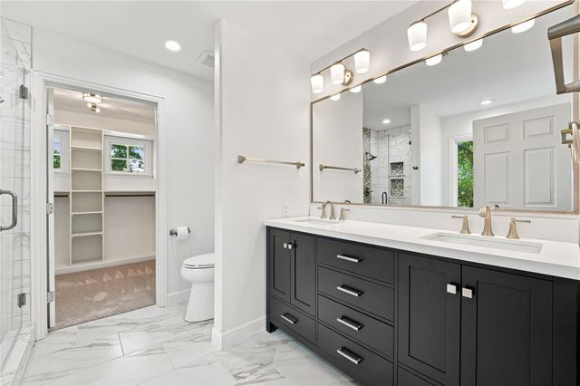 212 Makaha DR, Bastrop, TX 78602