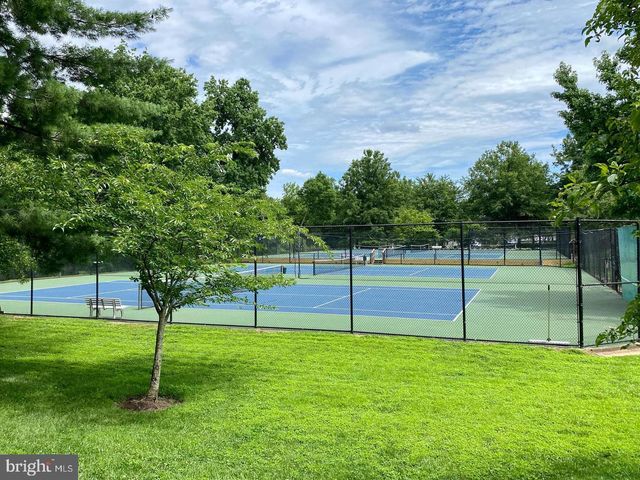 5613 SUGARBUSH LN, Rockville, MD 20852