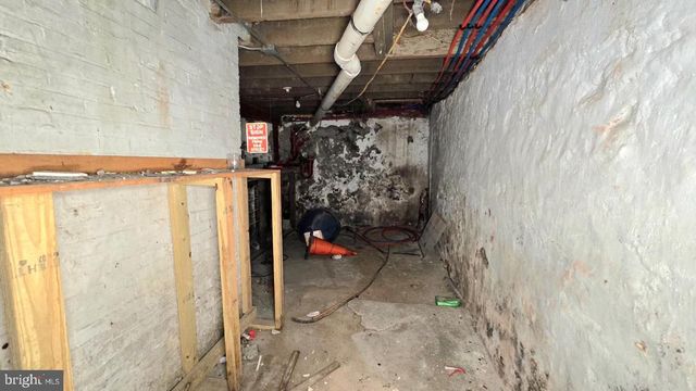 902 S 47TH ST, Philadelphia, PA 19143