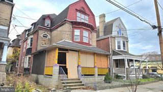 902 S 47TH ST, Philadelphia, PA 19143