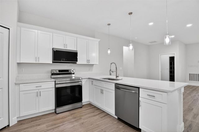 1243 W SHADY LANE, Citrus Springs, FL 34434