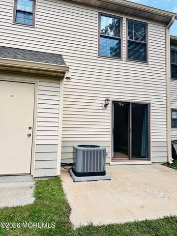 607 Bromelia Court, Jackson, NJ 08527