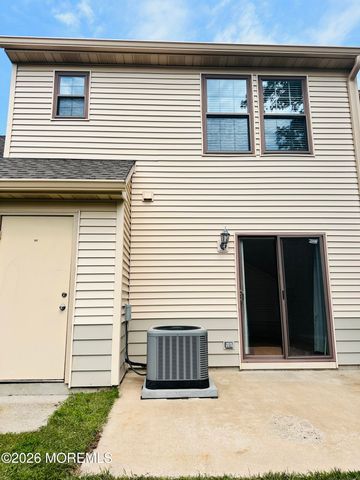 607 Bromelia Court, Jackson, NJ 08527