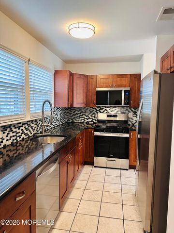 607 Bromelia Court, Jackson, NJ 08527