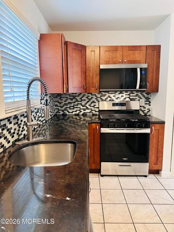 607 Bromelia Court, Jackson, NJ 08527