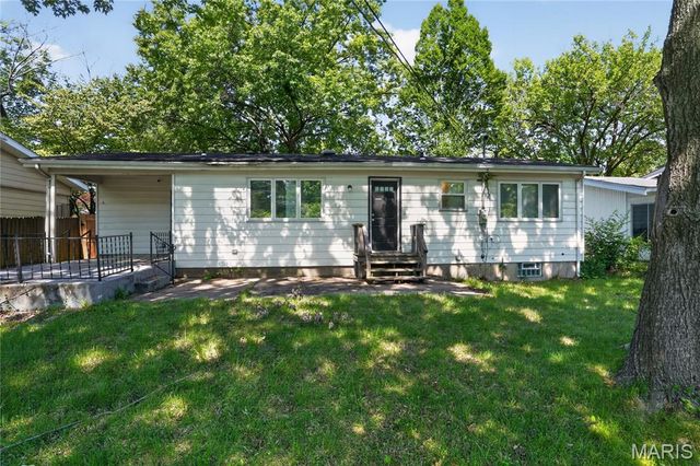 11420 Criterion Avenue, St Louis, MO 63138