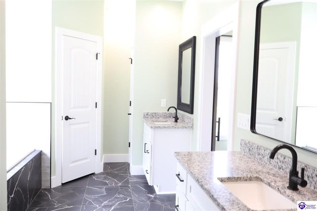 816 Otter Creek Road, Vine Grove, KY 40175
