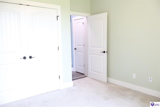 816 Otter Creek Road, Vine Grove, KY 40175