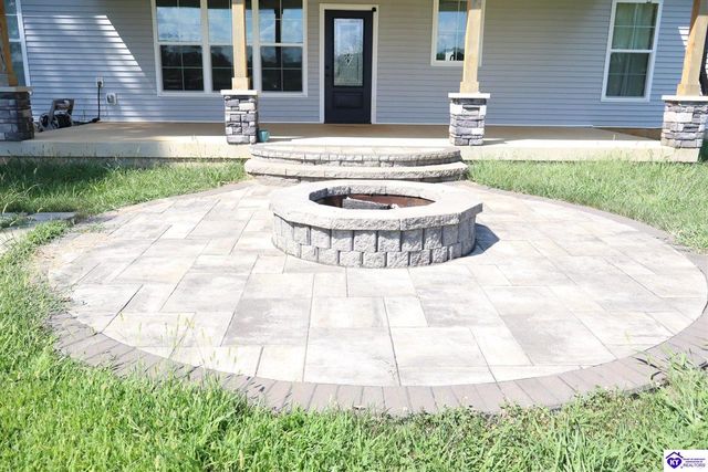 816 Otter Creek Road, Vine Grove, KY 40175