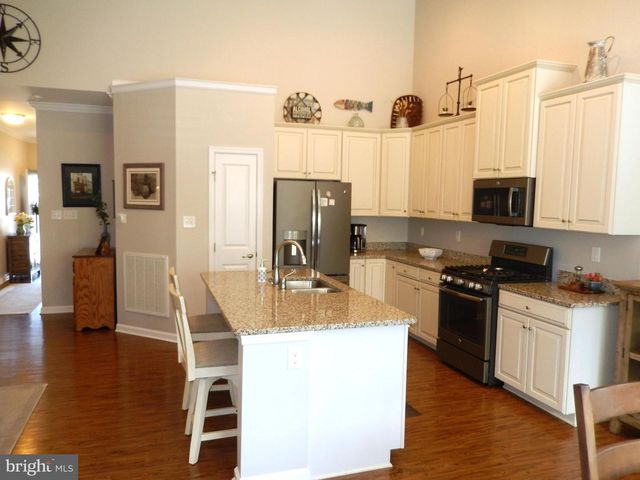 27 THORNTON DR, Ocean View, DE 19970