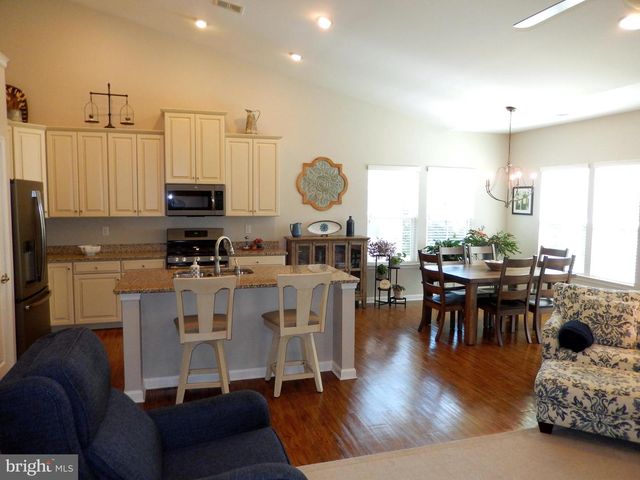 27 THORNTON DR, Ocean View, DE 19970