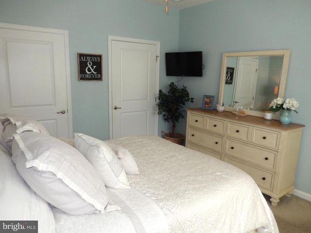27 THORNTON DR, Ocean View, DE 19970
