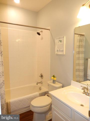 27 THORNTON DR, Ocean View, DE 19970