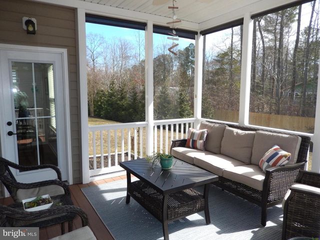 27 THORNTON DR, Ocean View, DE 19970