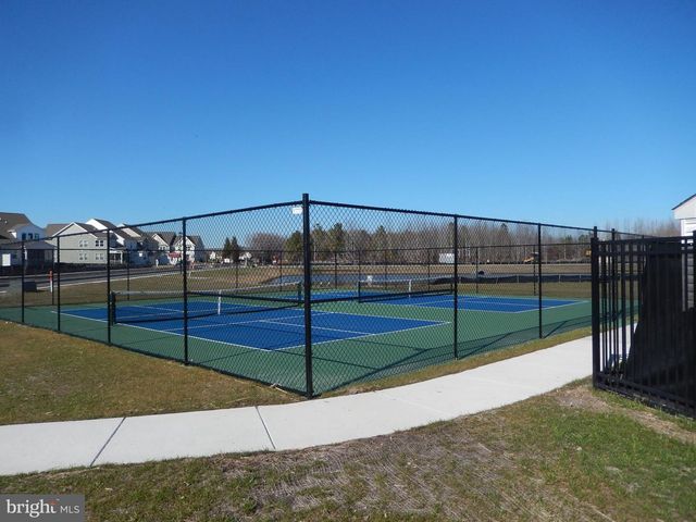 27 THORNTON DR, Ocean View, DE 19970