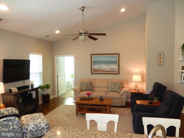 27 THORNTON DR, Ocean View, DE 19970