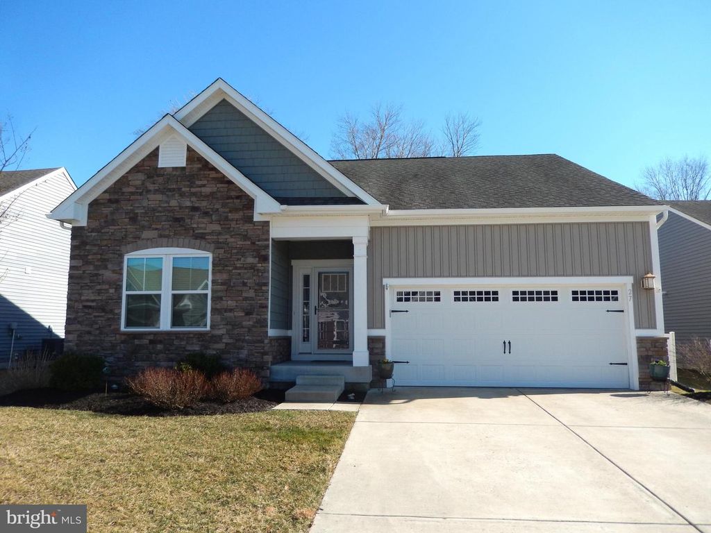 27 THORNTON DR, Ocean View, DE 19970