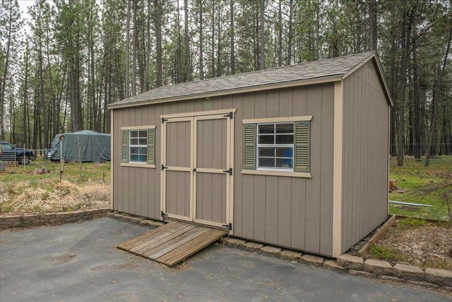 7114 W Melville Rd, Cheney, WA 99004