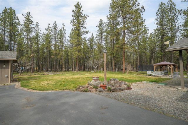 7114 W Melville Rd, Cheney, WA 99004