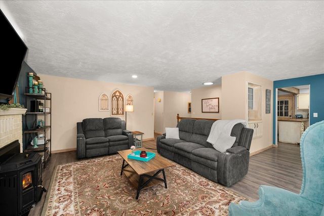 7114 W Melville Rd, Cheney, WA 99004