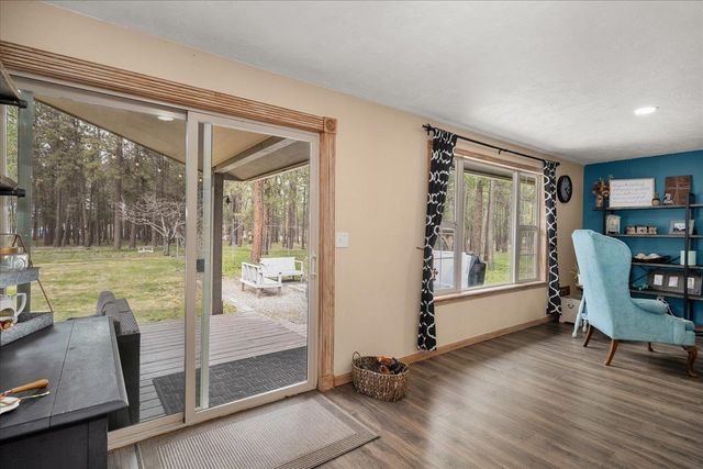 7114 W Melville Rd, Cheney, WA 99004