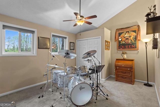 3865 Mabry Road NE, Roswell, GA 30075