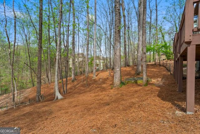 3865 Mabry Road NE, Roswell, GA 30075