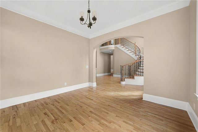 225 Lake Summit View, Atlanta, GA 30342