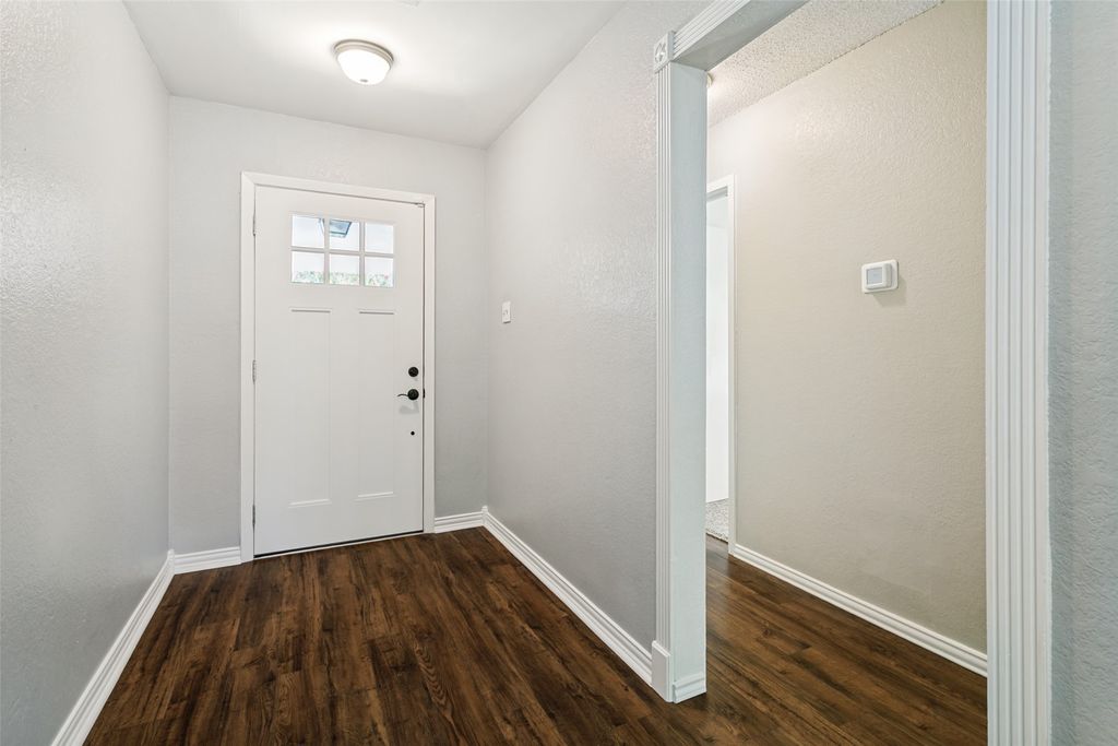 424 Allencrest Drive, White Settlement, TX 76108 — photo 4