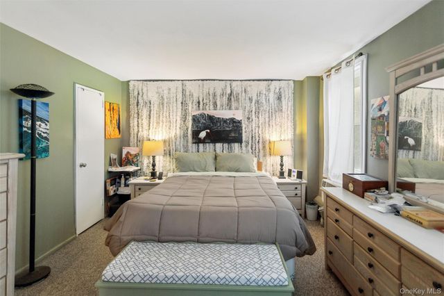 370 W Broadway 1D, Long Beach, NY 11561