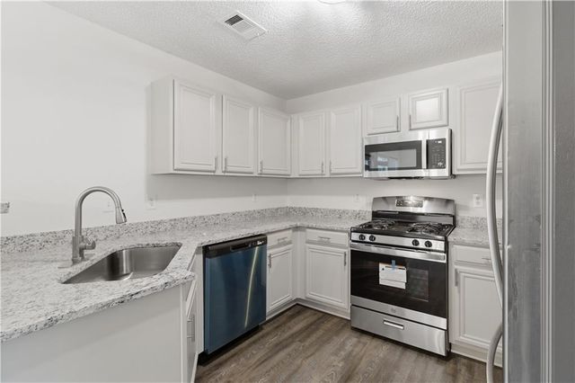 11657 Flemming Court, Hampton, GA 30228