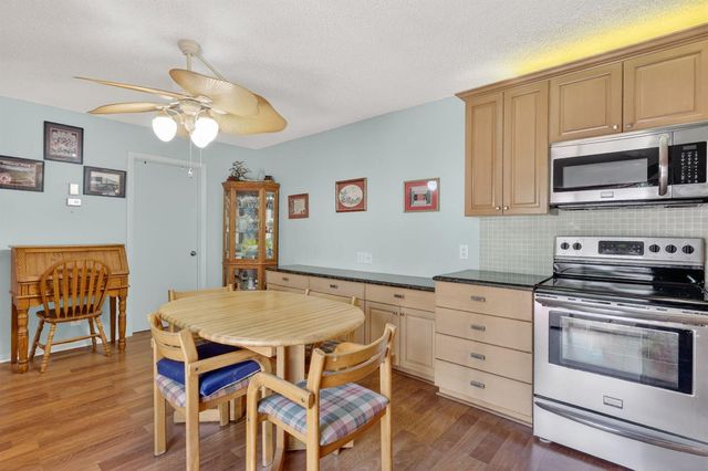 5706 SE Riverboat Drive 202, Stuart, FL 34997