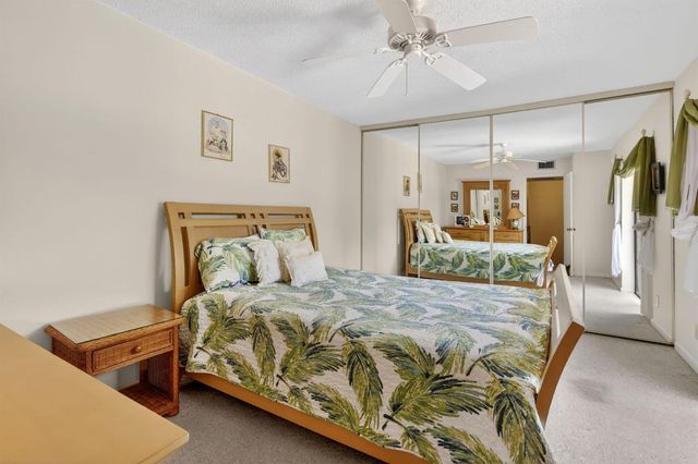 5706 SE Riverboat Drive 202, Stuart, FL 34997