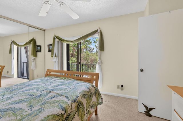 5706 SE Riverboat Drive 202, Stuart, FL 34997