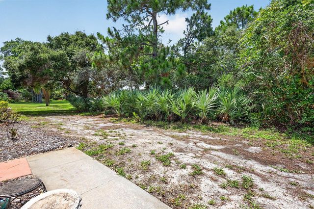 5706 SE Riverboat Drive 202, Stuart, FL 34997