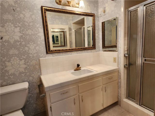 657 W Cypress, Redlands, CA 92373