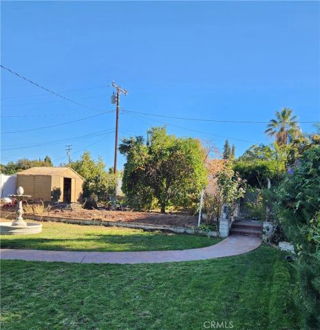 657 W Cypress, Redlands, CA 92373