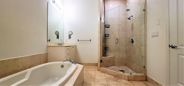 801 S OLIVE Avenue 419, West Palm Beach, FL 33401