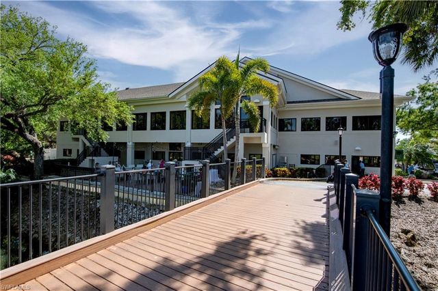 20695 Country Barn DR, Estero, FL 33928