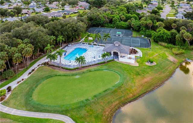 20695 Country Barn DR, Estero, FL 33928