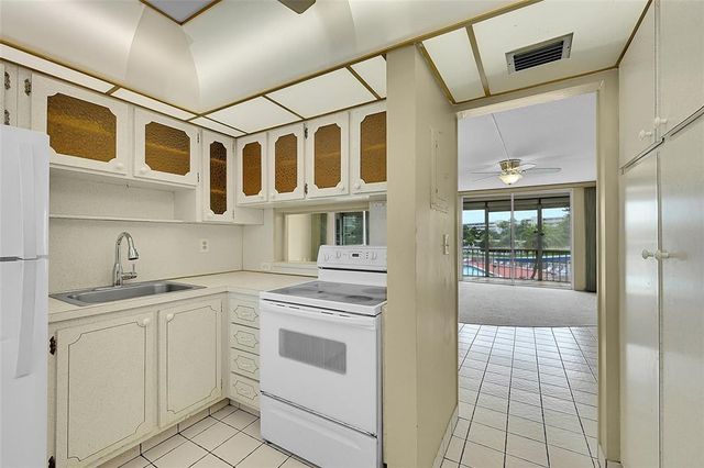 2859 Leonard Drive G210, Aventura, FL 33160