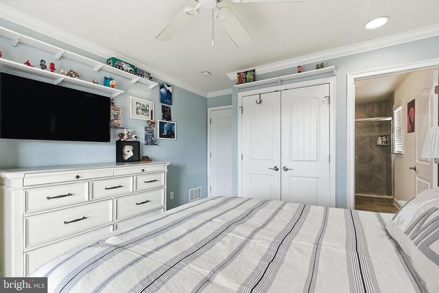 3 W ESSEX AVE, Harvey Cedars, NJ 08008