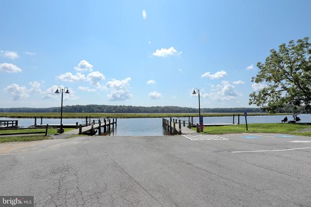 824 INDIAN HEAD AVE, Indian Head, MD 20640