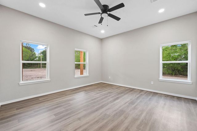 1523 County Road 2184, Cleveland, TX 77328