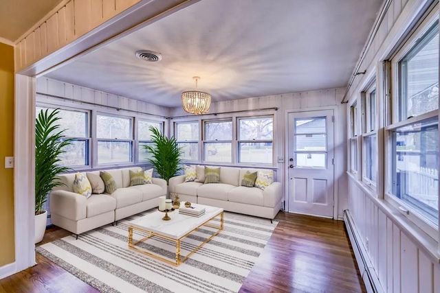 1021 Fremont Street, Anoka, MN 55303