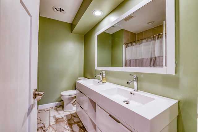 1021 Fremont Street, Anoka, MN 55303