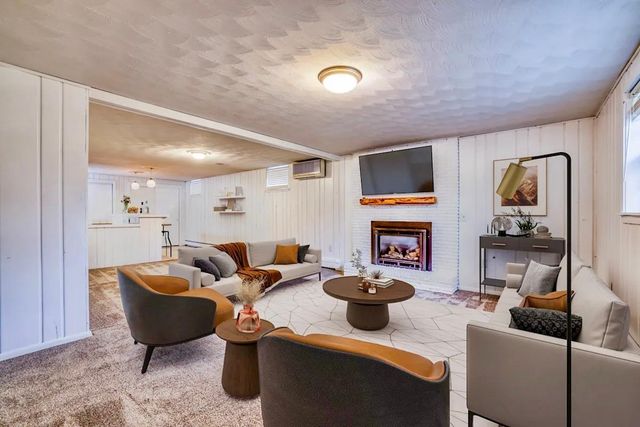 1021 Fremont Street, Anoka, MN 55303