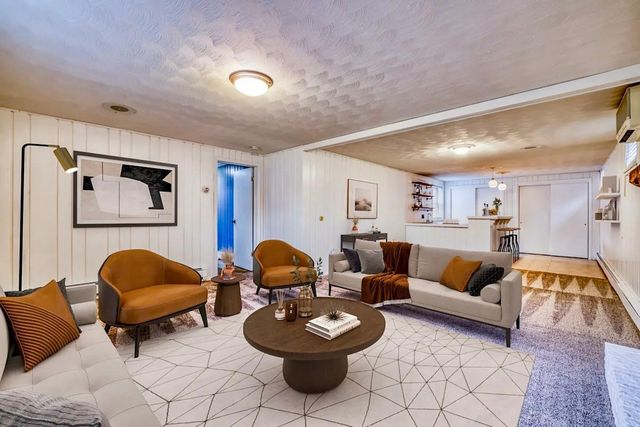 1021 Fremont Street, Anoka, MN 55303